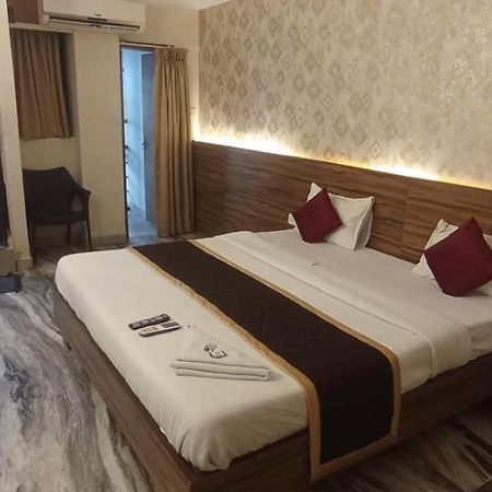 Hotel Raj Meridian, Tambaram Chennai Dış mekan fotoğraf